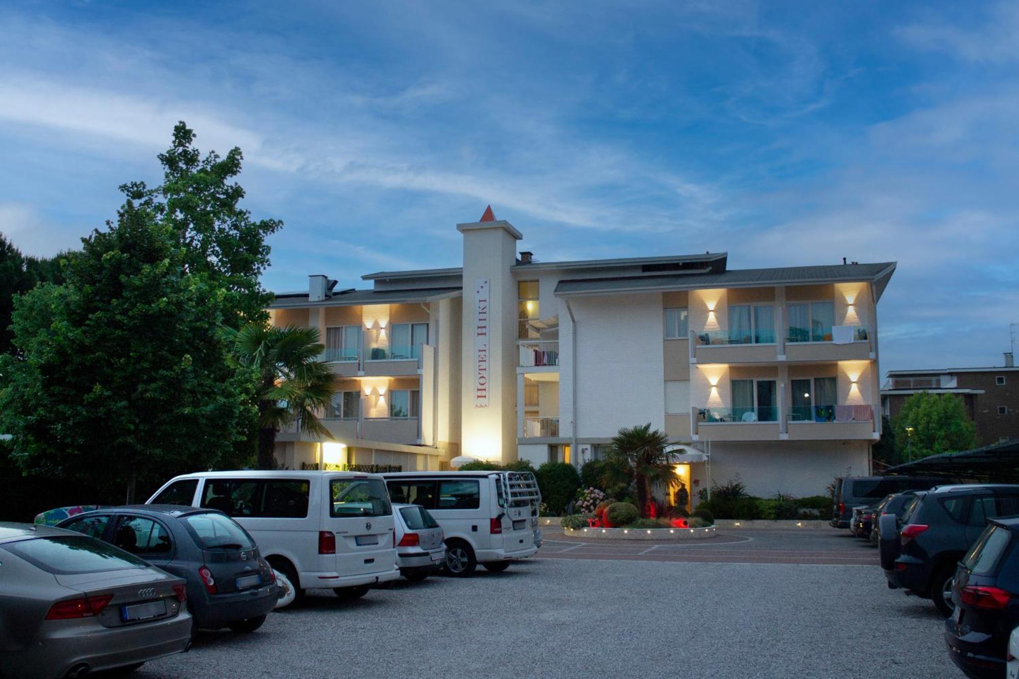 Hotel Hiki 3 Superior Bibione Exterior foto